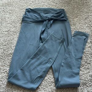 Lululemon Align Leggings 28” *wrap waist